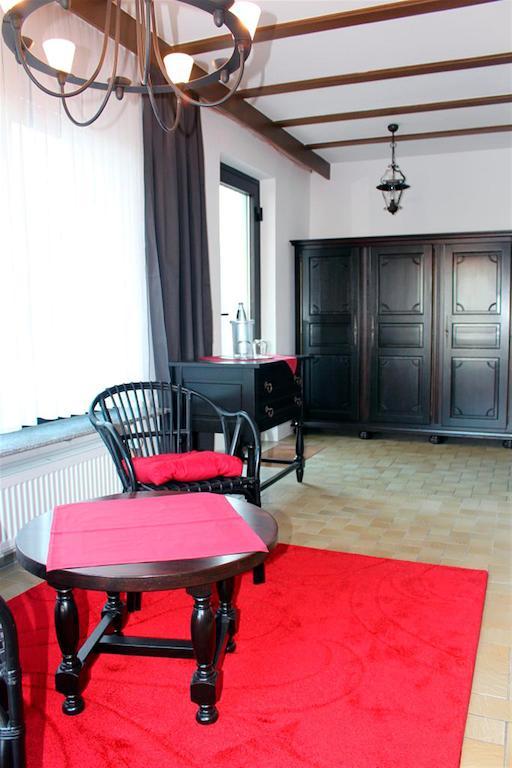 Hotel Restaurant Margaretenhof Uberherrn Room photo