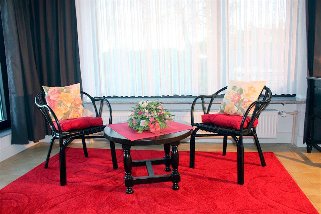 Hotel Restaurant Margaretenhof Uberherrn Room photo
