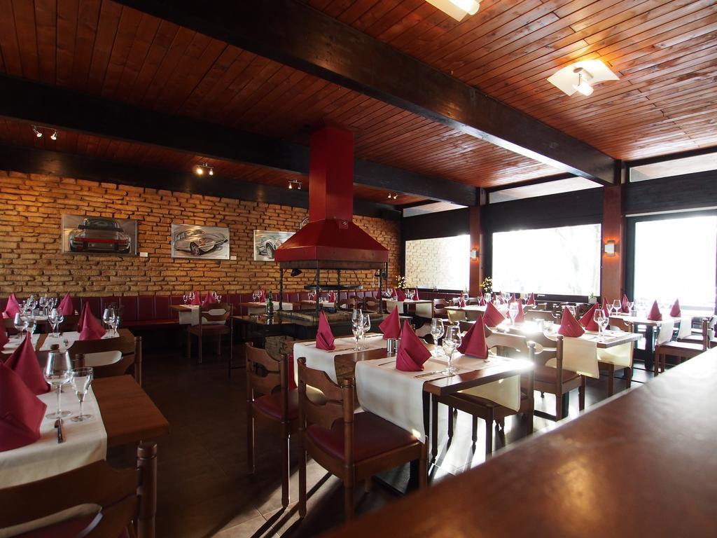 Hotel Restaurant Margaretenhof Uberherrn Exterior photo